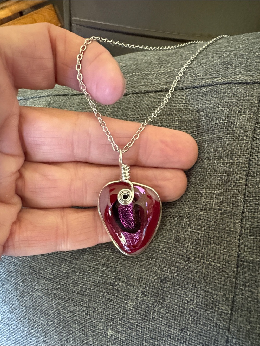 DICHROIC! THIS COLOR COMBINATION IS COMPLETELY STUNNING Red Glass Oval Pendant